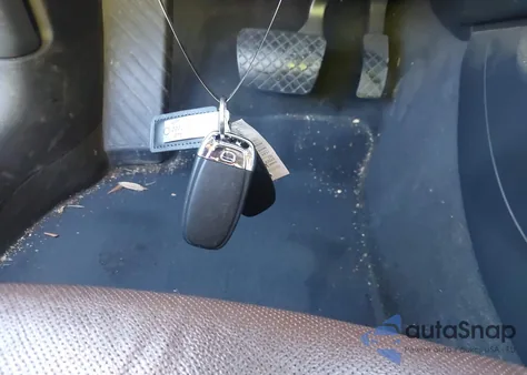 2013 Audi A5 2.0T Premium z USA, uszkodzony, nr VIN WAULFAFH8DN008738